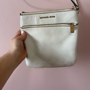 Michael Kors cross body purse